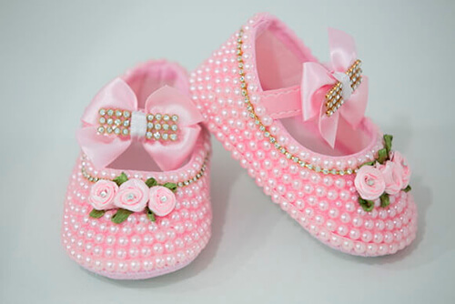 customização de sapatinhos de bebe